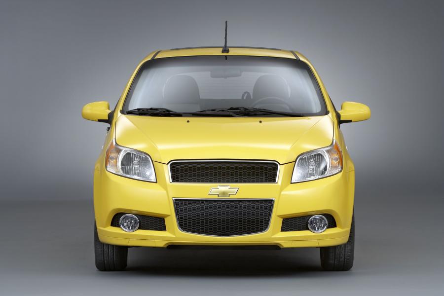  Chevrolet Aveo5 LT 2009 года  (фото 10 из 27)